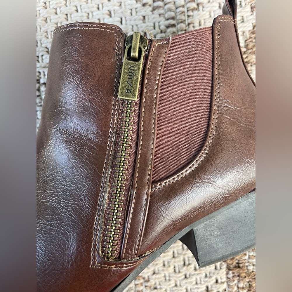 Unisa Brown Leather Ankle Boots Booties 9.5 m - Picture 4 of 8